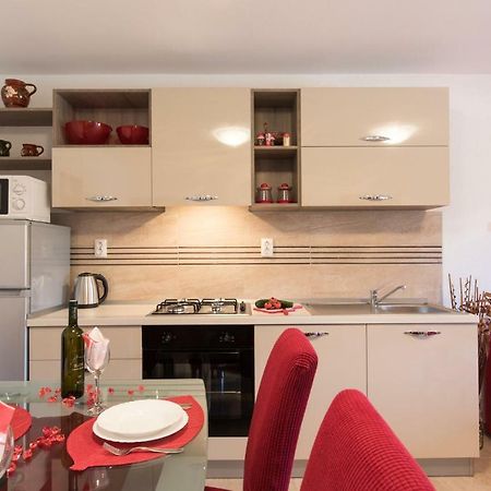 Apartment Doris, Nenadici Nenadici  Zewnętrze zdjęcie