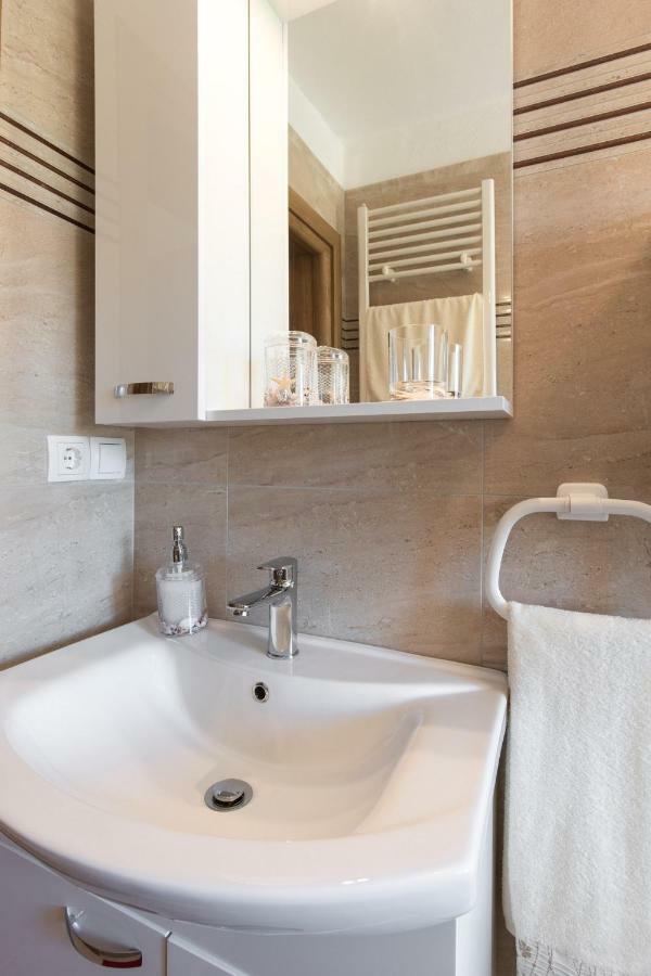 Apartment Doris, Nenadici Nenadici  Zewnętrze zdjęcie