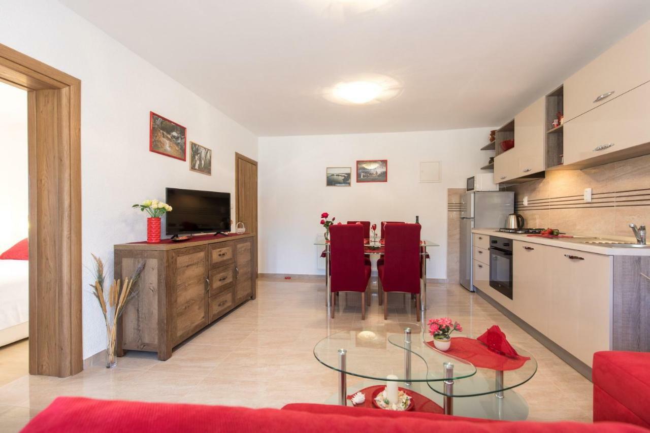 Apartment Doris, Nenadici Nenadici  Zewnętrze zdjęcie